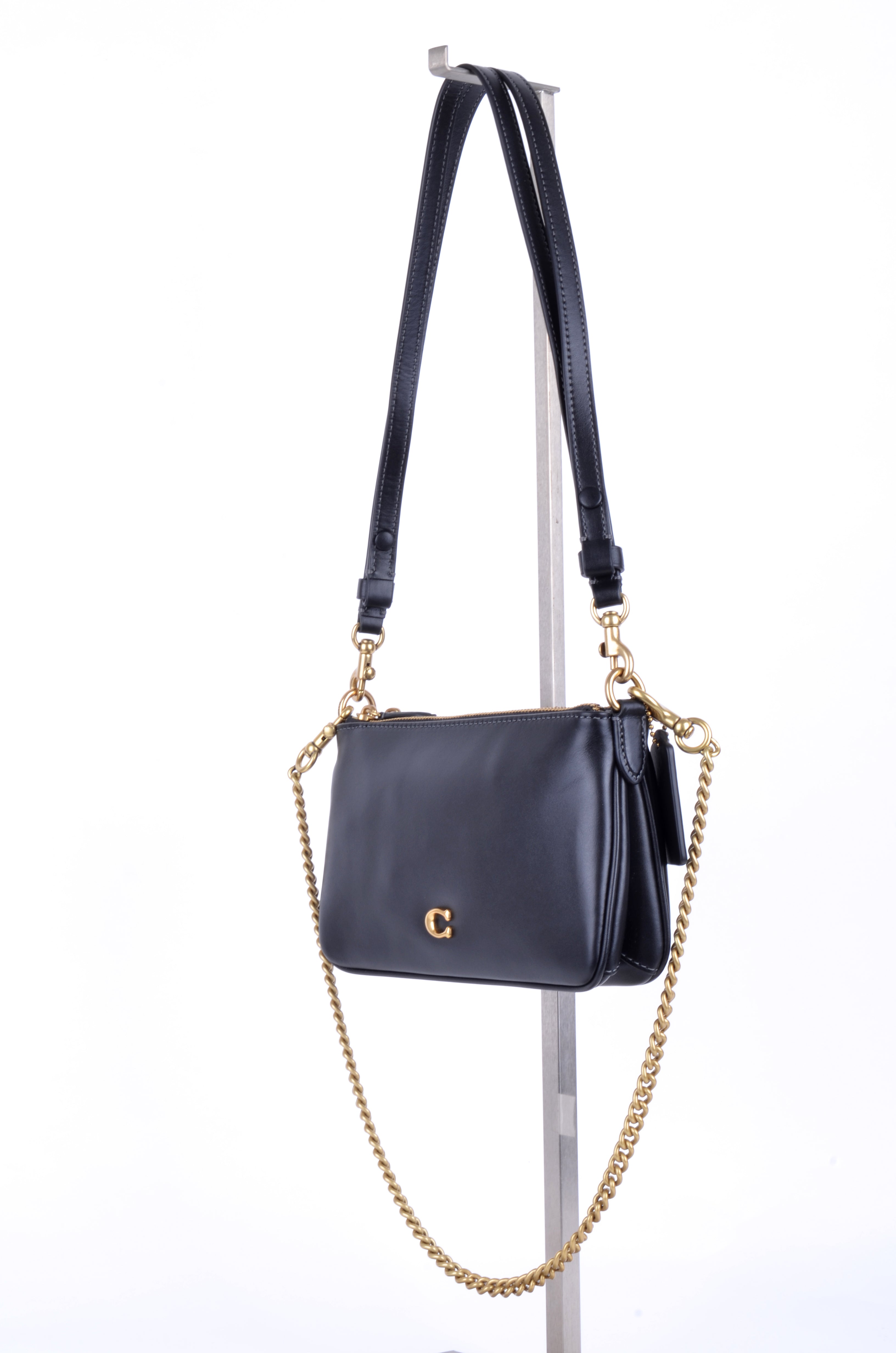 Bolsa Coach Kira Crossbody Negra de Piel