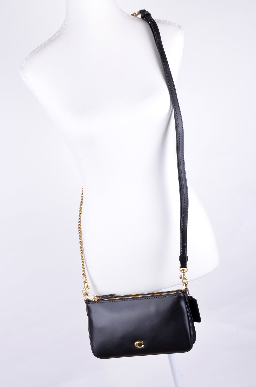 Bolsa Coach Kira Crossbody Negra de Piel