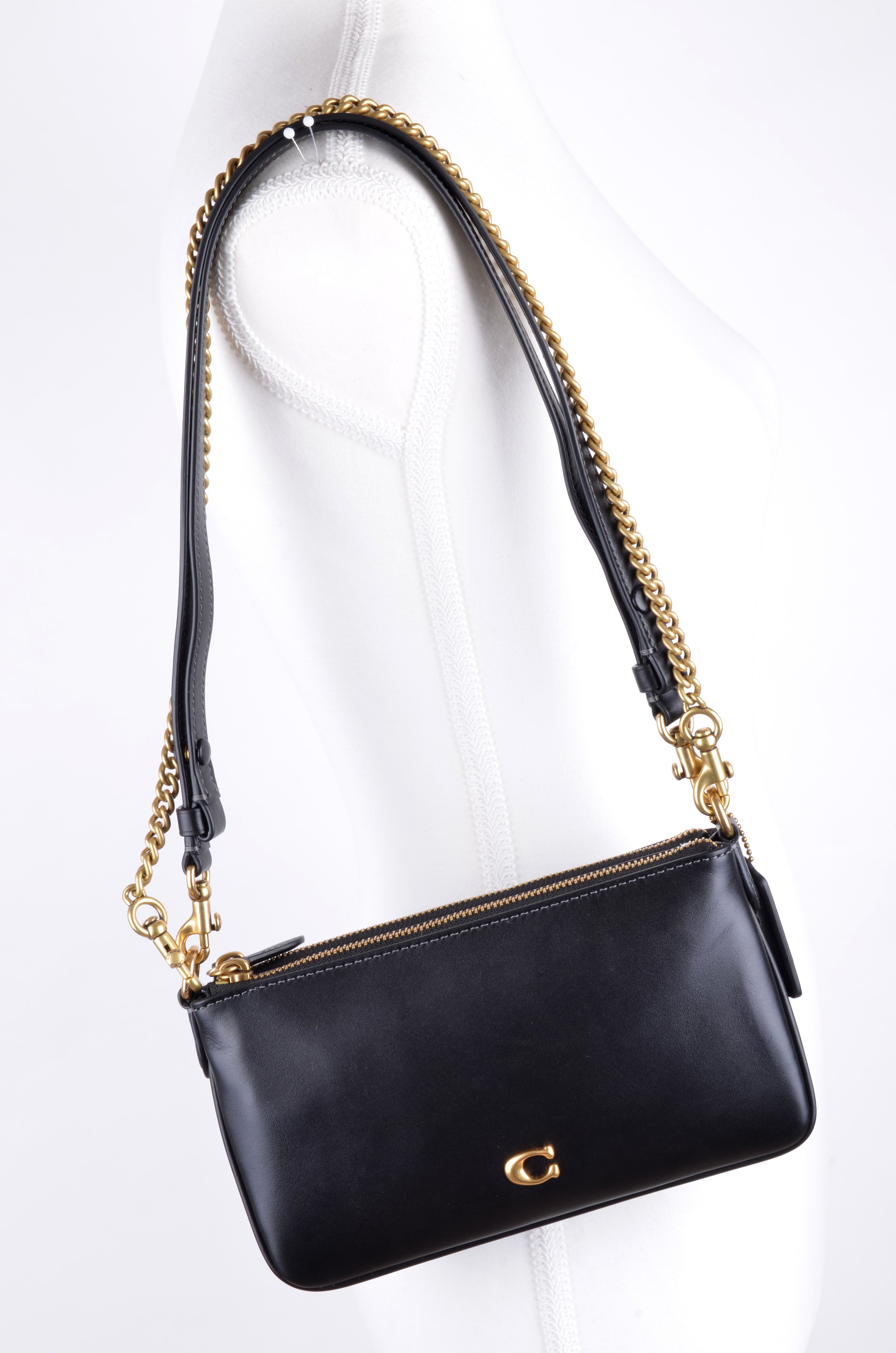 Bolsa Coach Kira Crossbody Negra de Piel