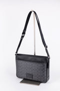 Bolsa Crossbody Coach para Hombre – Monograma Signature Carbón y Negro