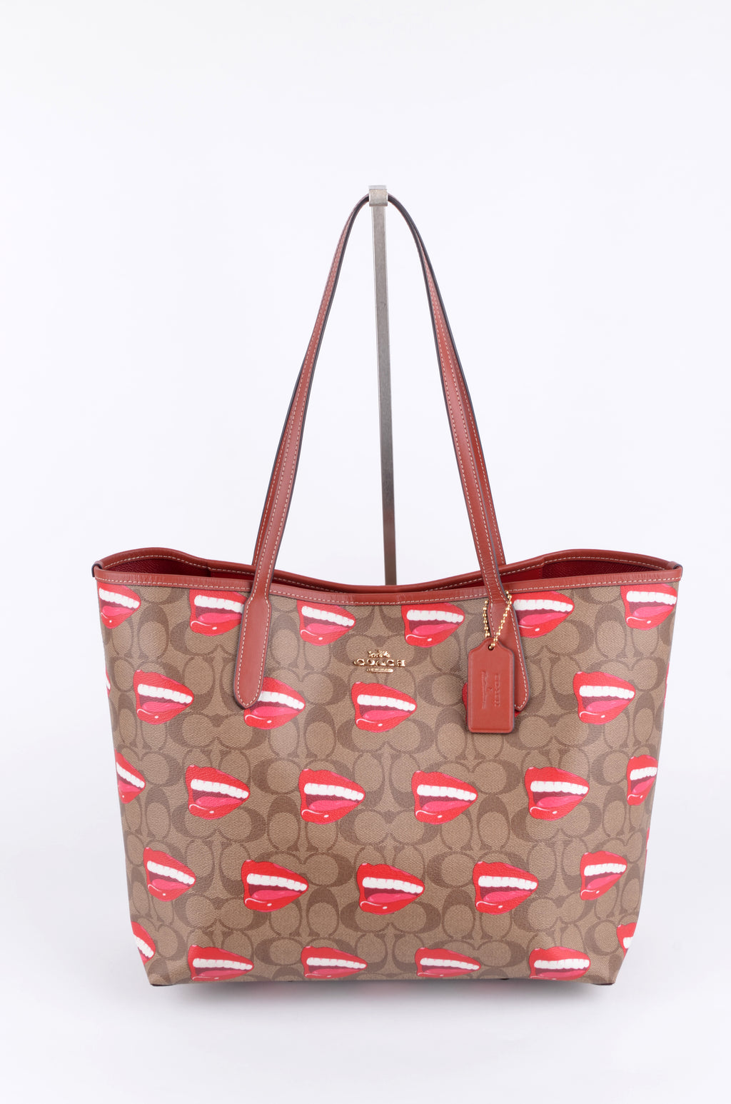 Bolsa Coach Tote Signature con Estampado de Labios