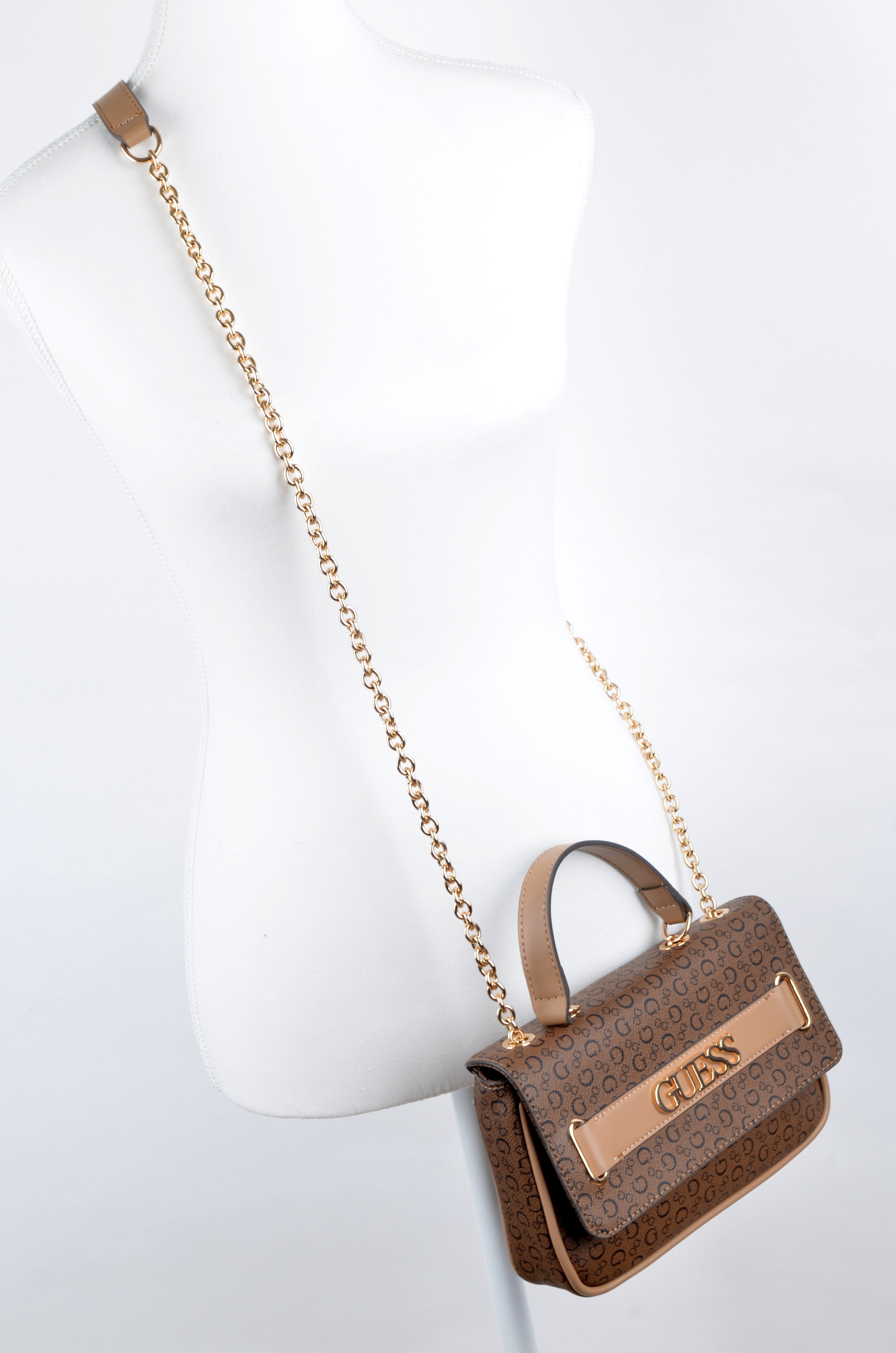 Mini Crossbody Guess Café con Cadena