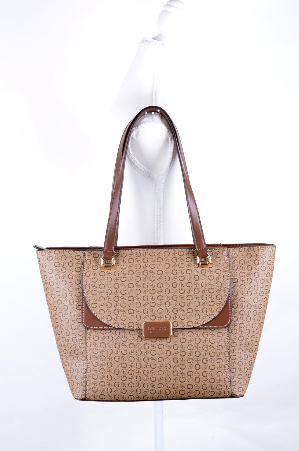 Tote Guess Beige Monograma con Solapa