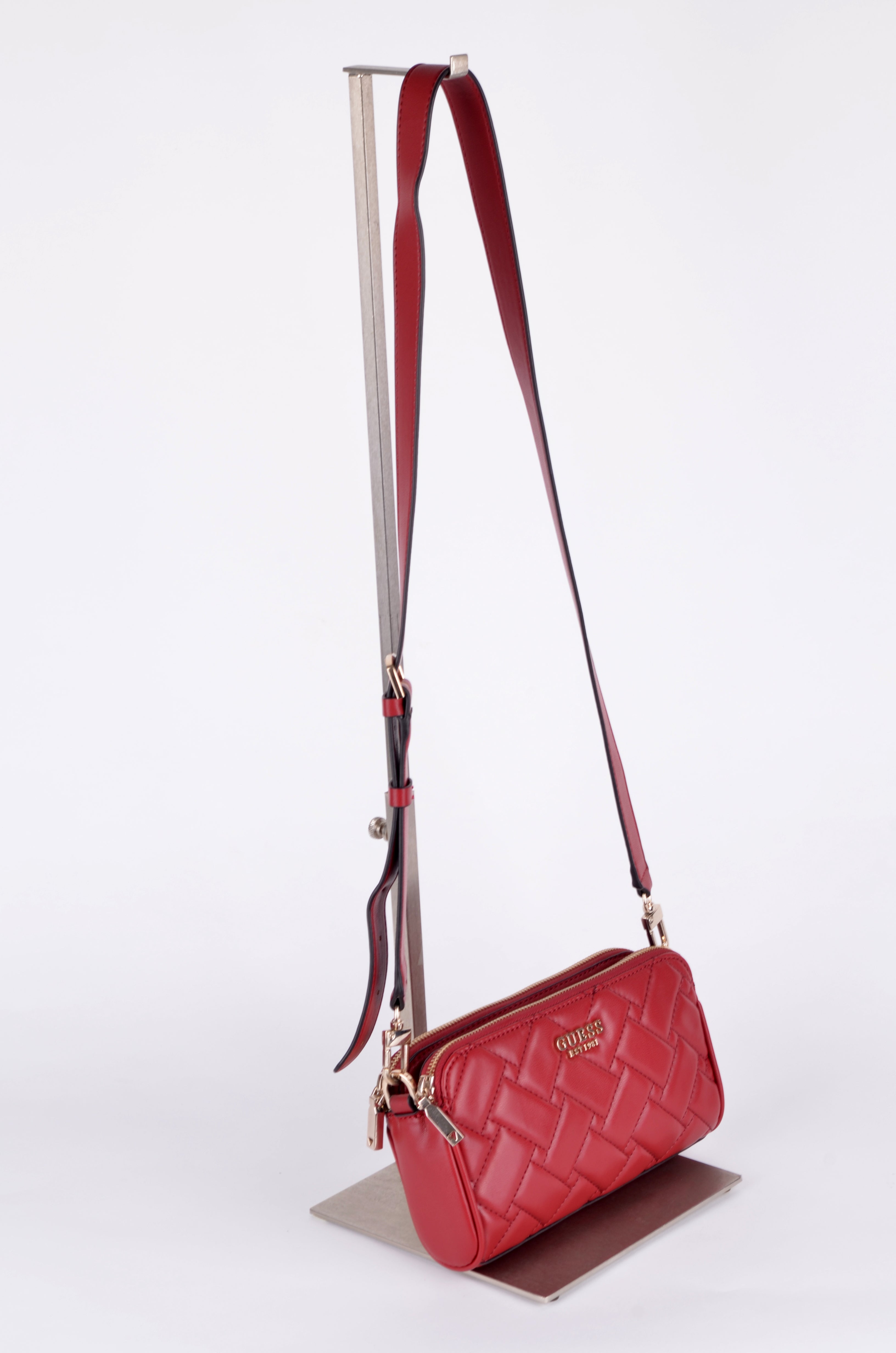 Crossbody Guess Roja Acolchada de Doble Compartimento