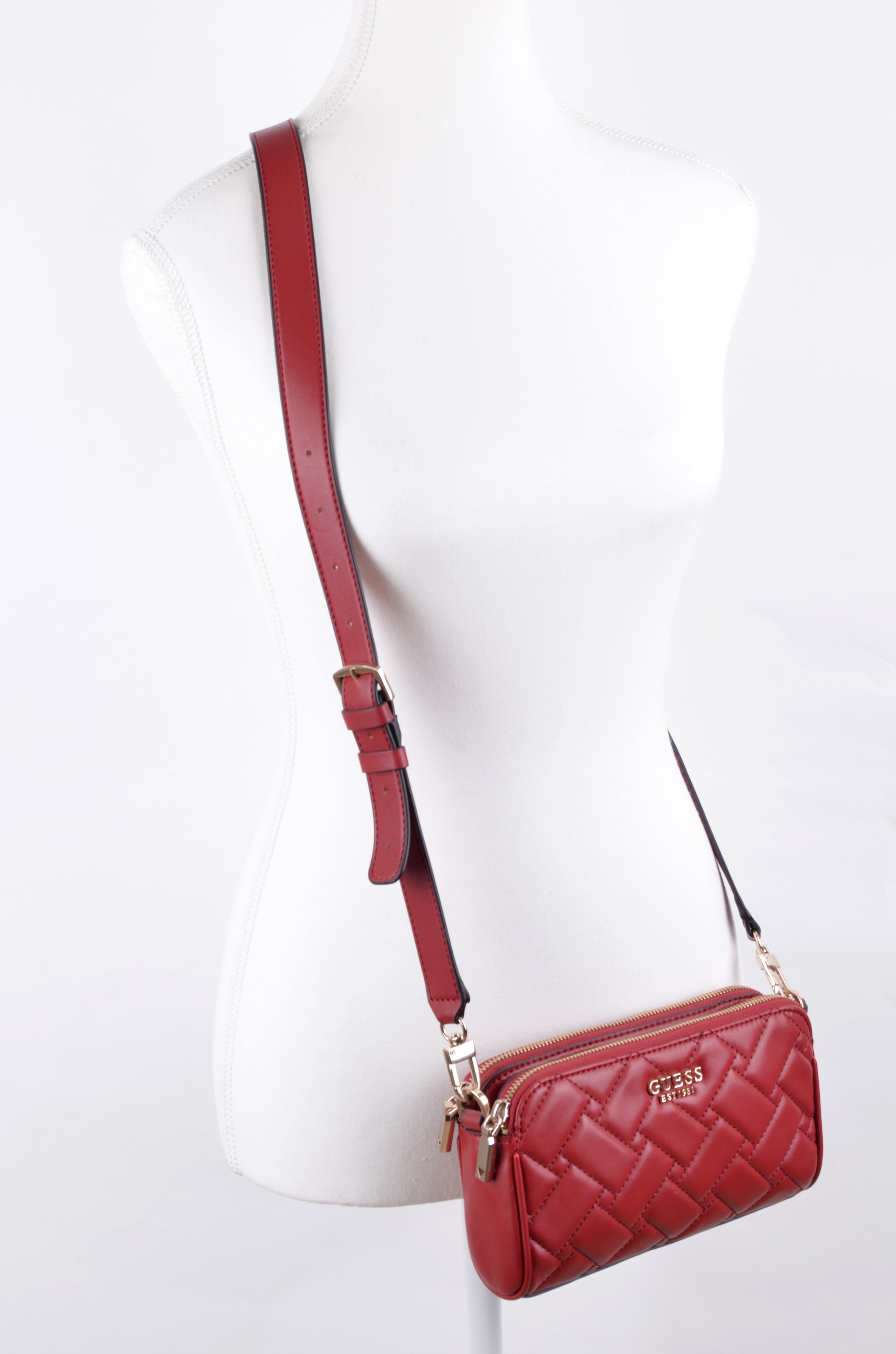 Crossbody Guess Roja Acolchada de Doble Compartimento