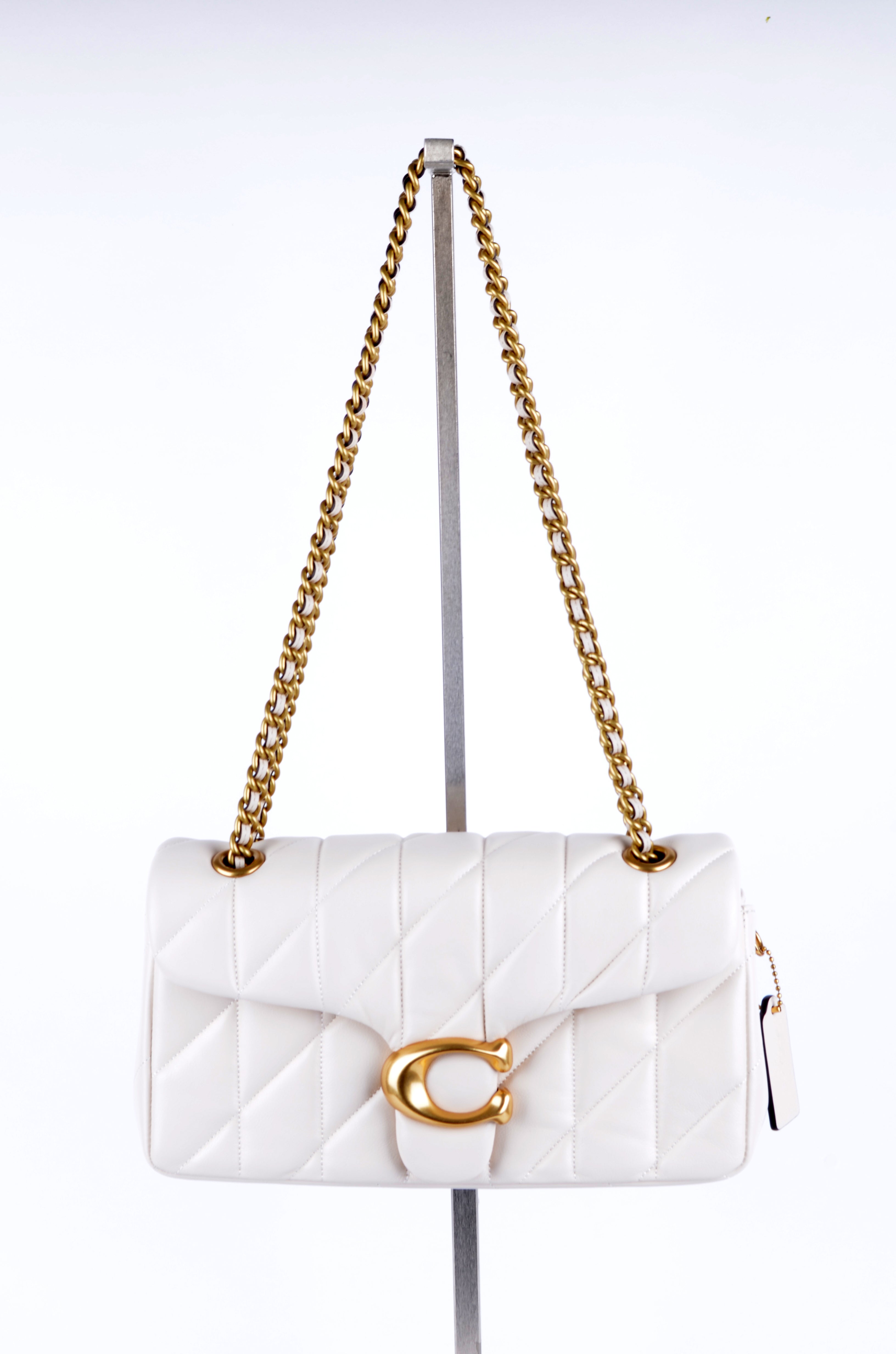 TABBY 26 QUILTED SHOULDER BAG