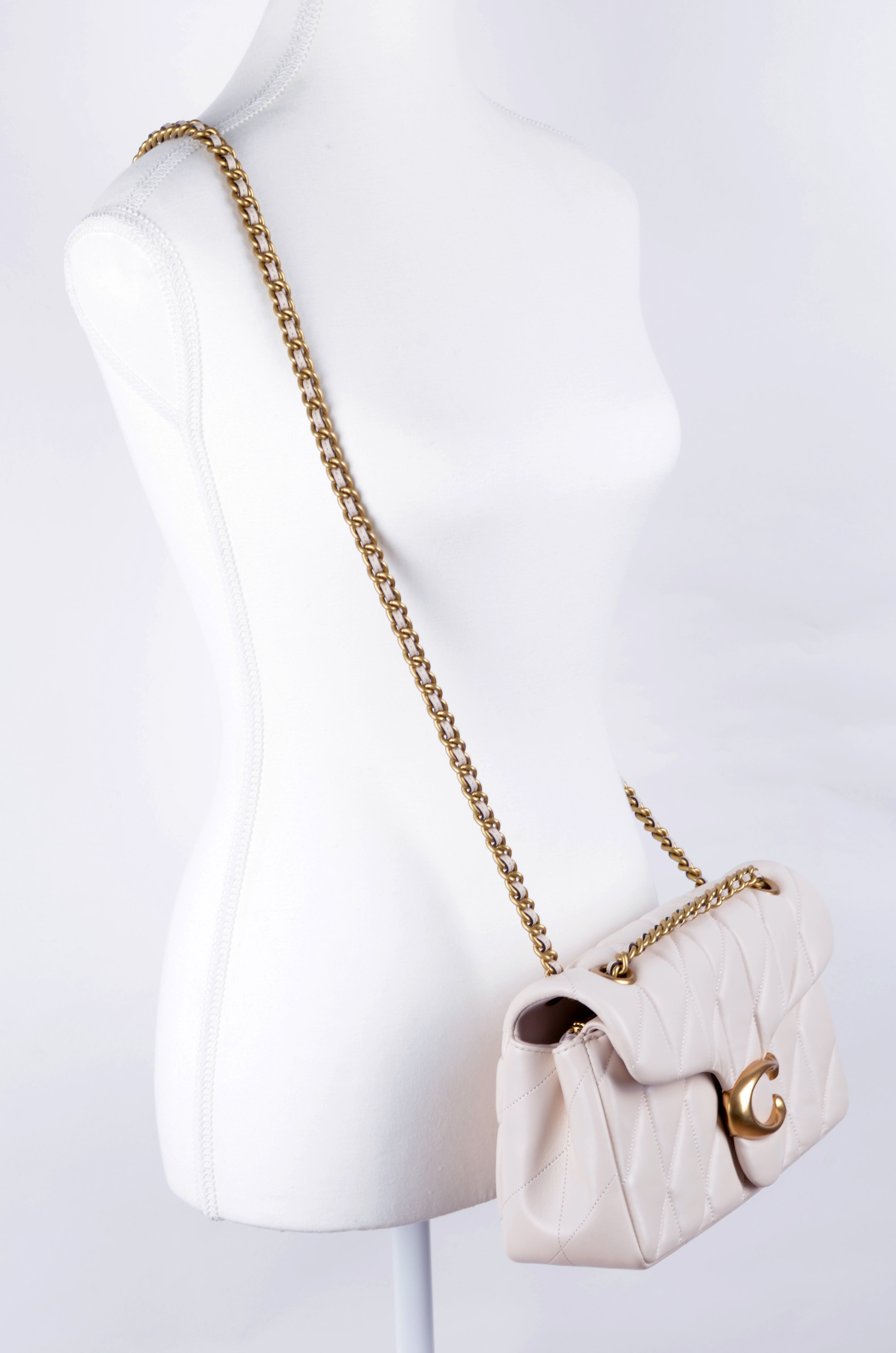 TABBY 26 QUILTED SHOULDER BAG