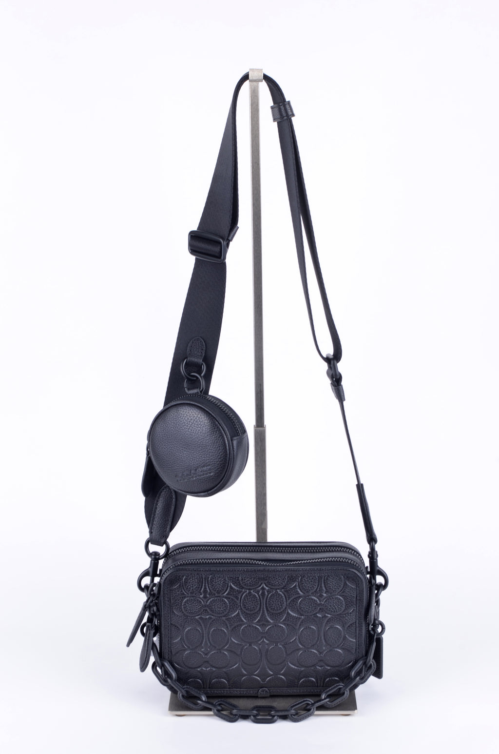 Crossbody Coach CHARTER Negra Signature con Cadena y Monedero
