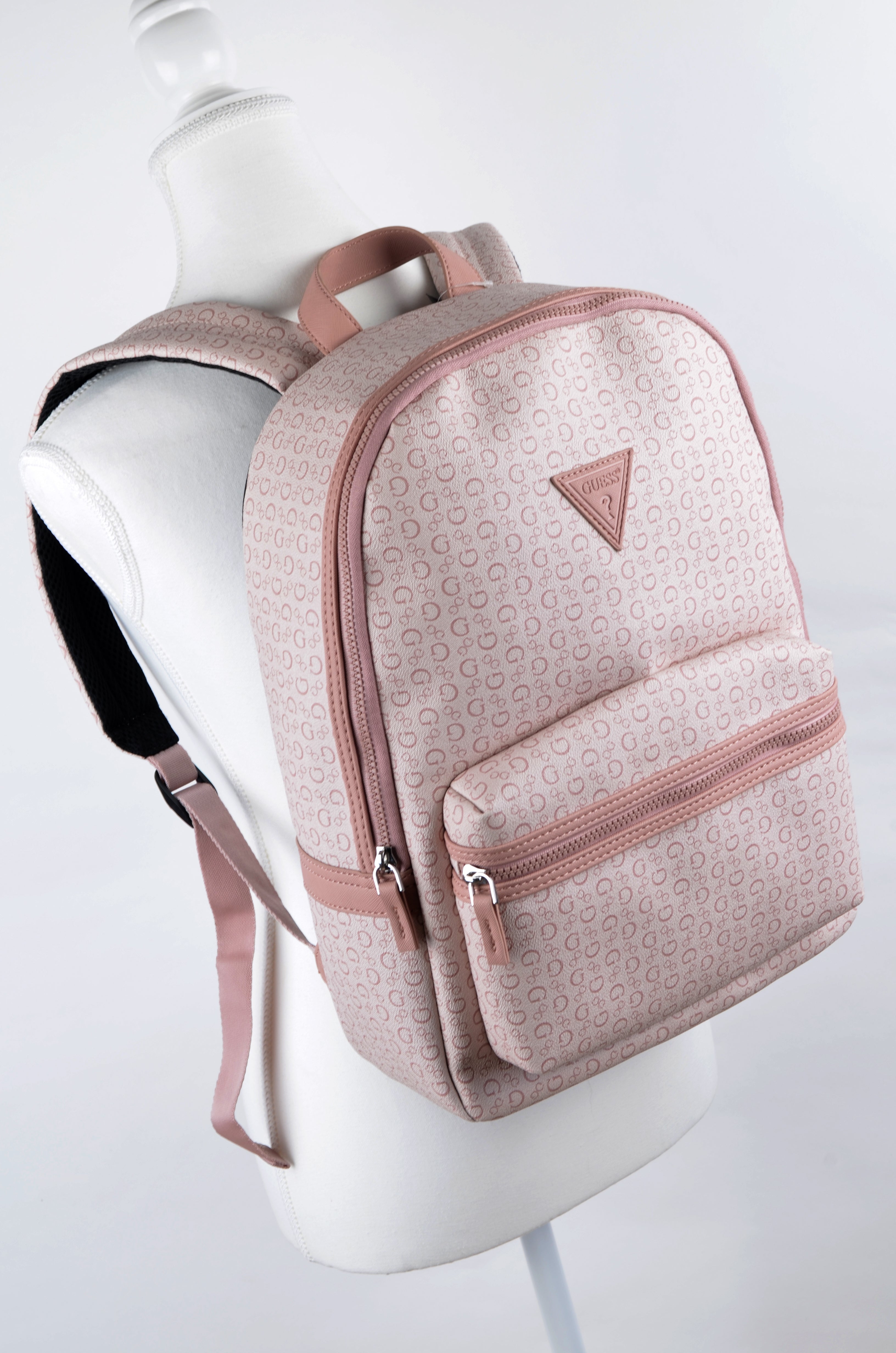 Mochila Guess Rosa Monograma con Bolsillo Frontal