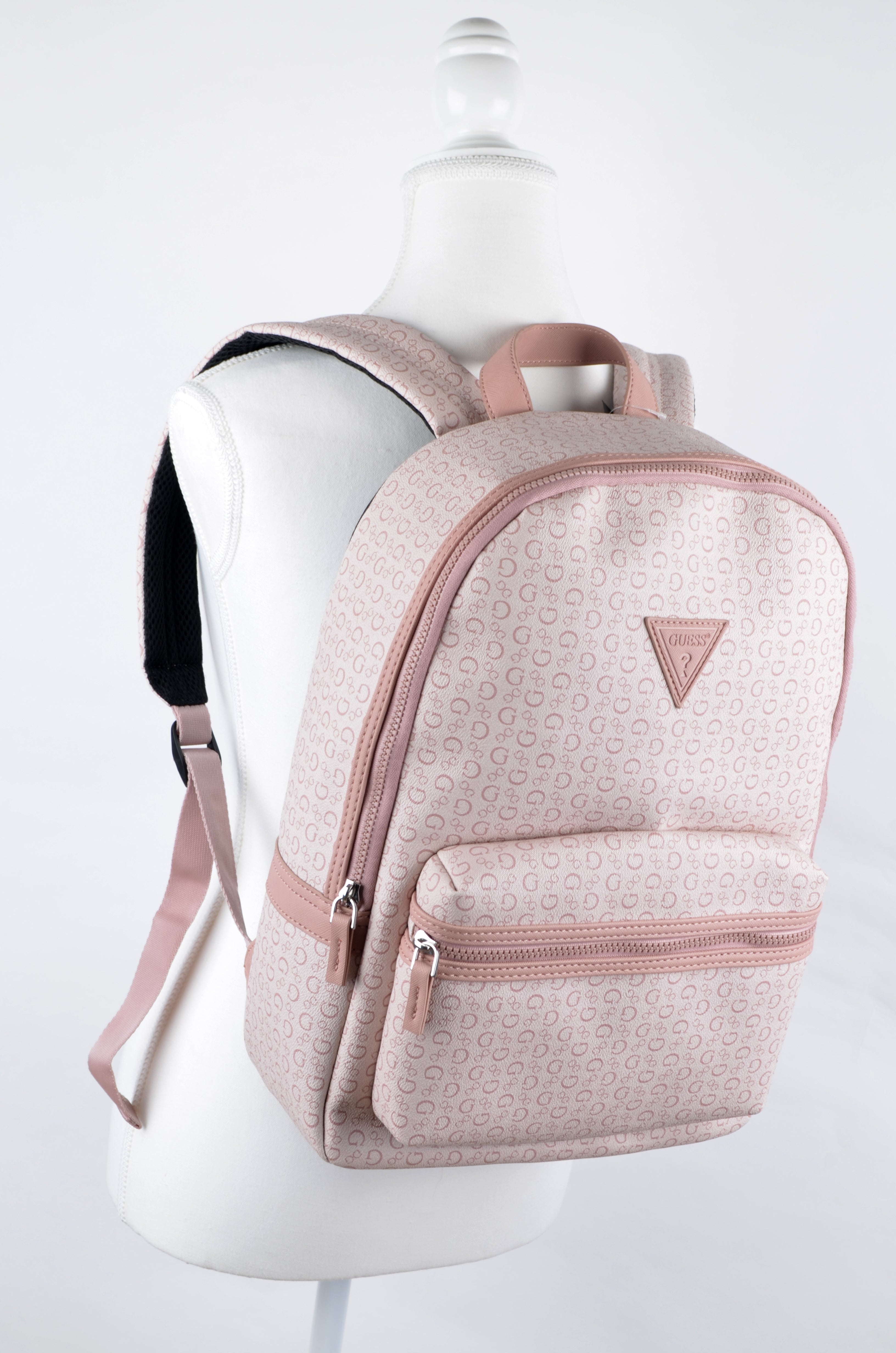 Mochila Guess Rosa Monograma con Bolsillo Frontal