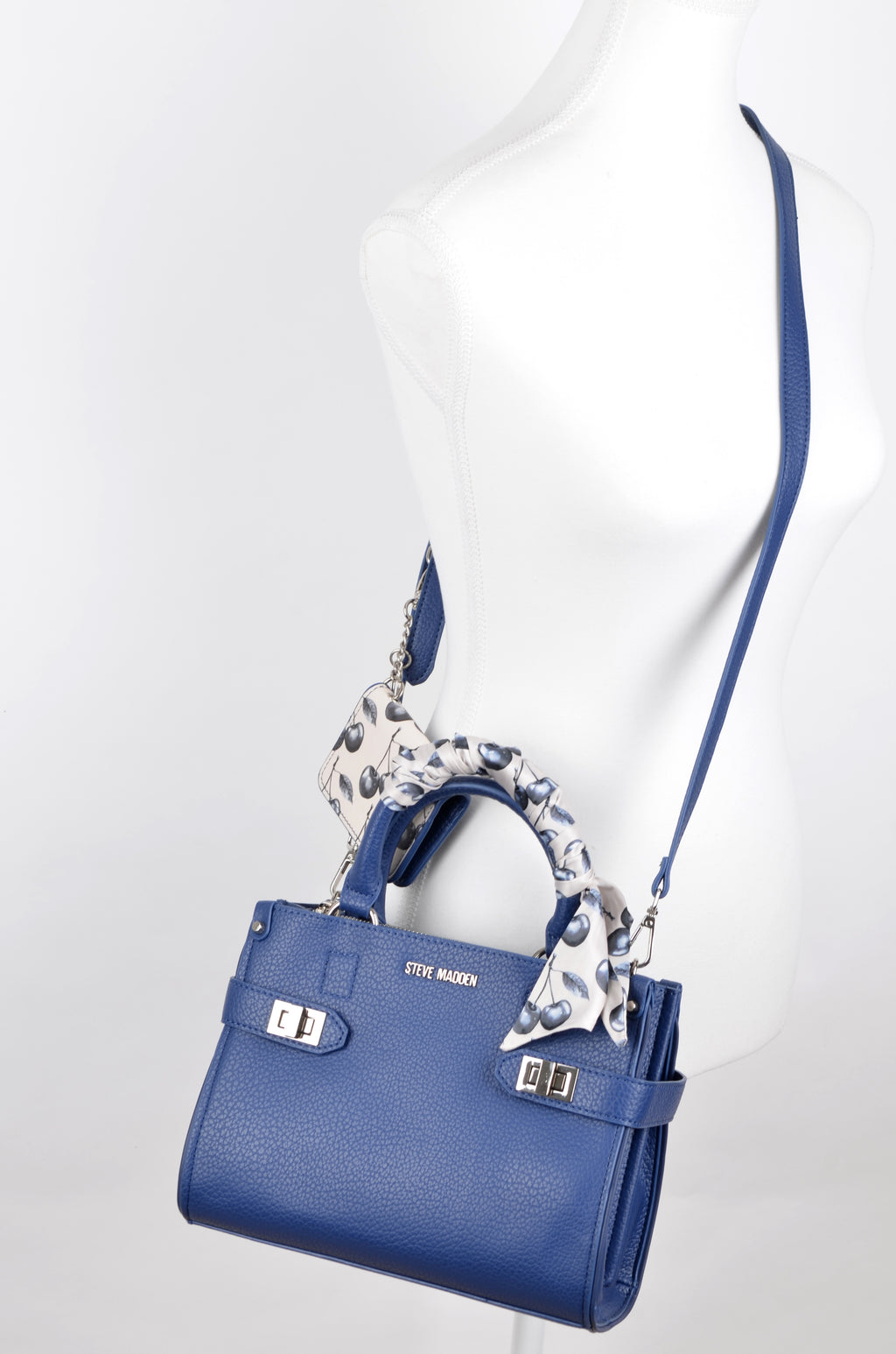 Bolsa Steve Madden Satchel Azul con Pañuelo y Pouch crossbody