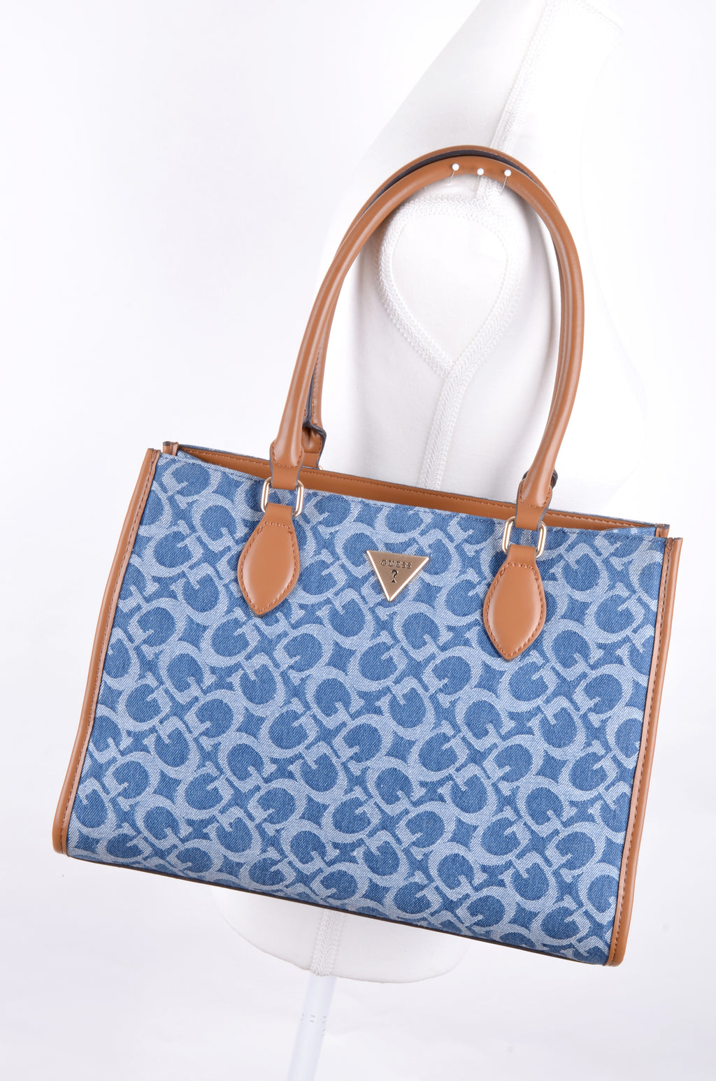 Tote Guess Azul Monograma con Detalles Camel