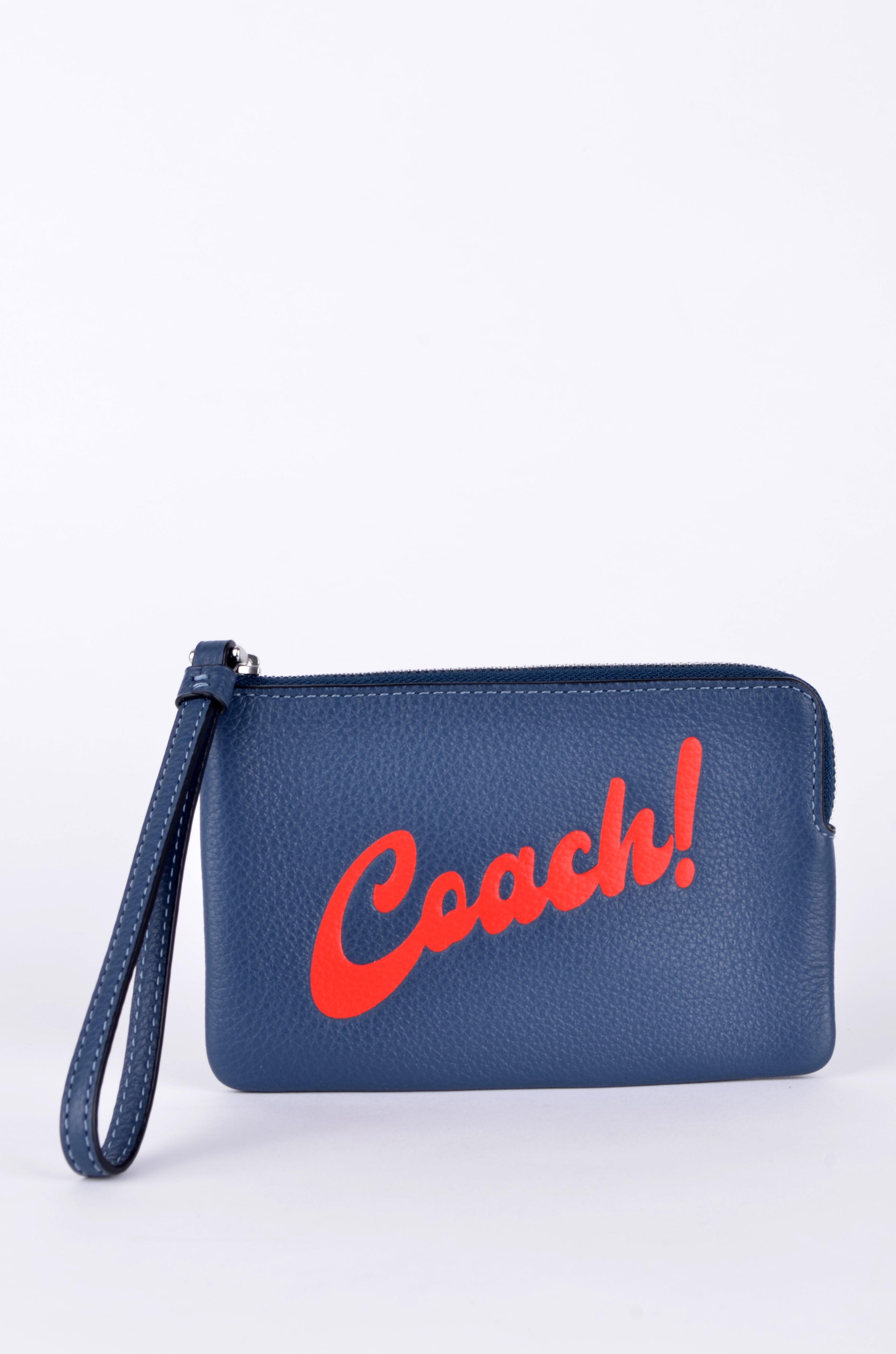 Muñequera Coach Azul con Logotipo Rojo