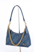Bolsa de Hombro Coach en Mezclilla Acolchada – Estilo Cary / Baguette