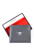 Cartera Guess Gris con Emblema Triangular