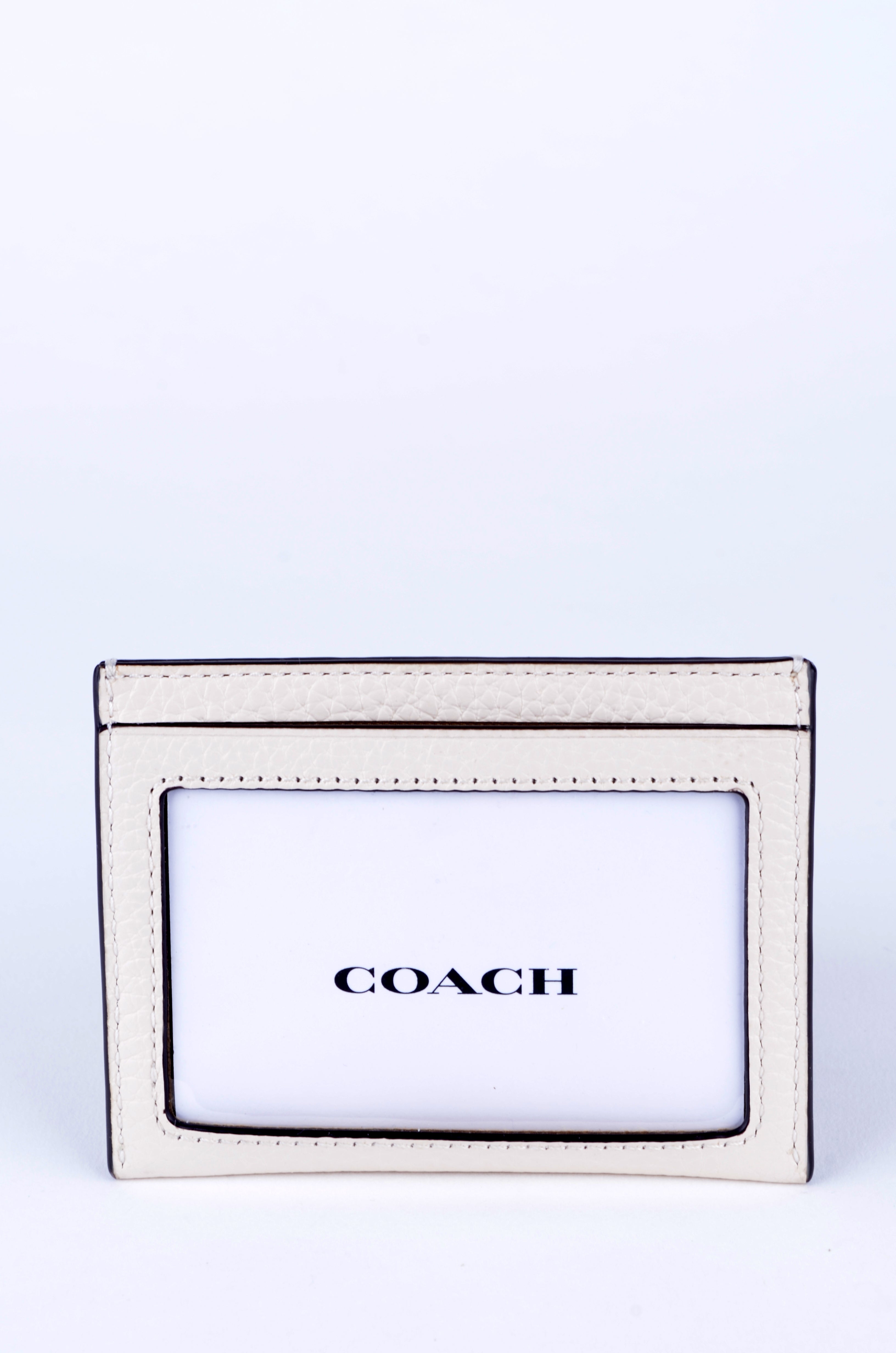Tarjetero Coach Blanco con Fresas e Identificación