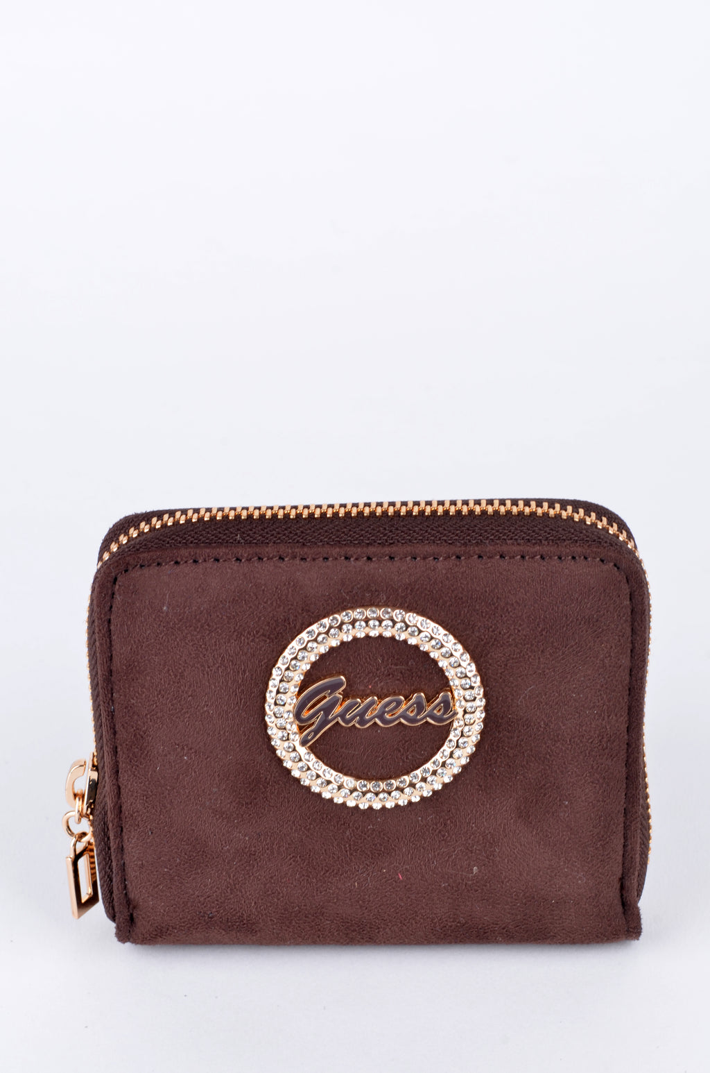 Cartera Guess Compacta Café con Emblema Circular