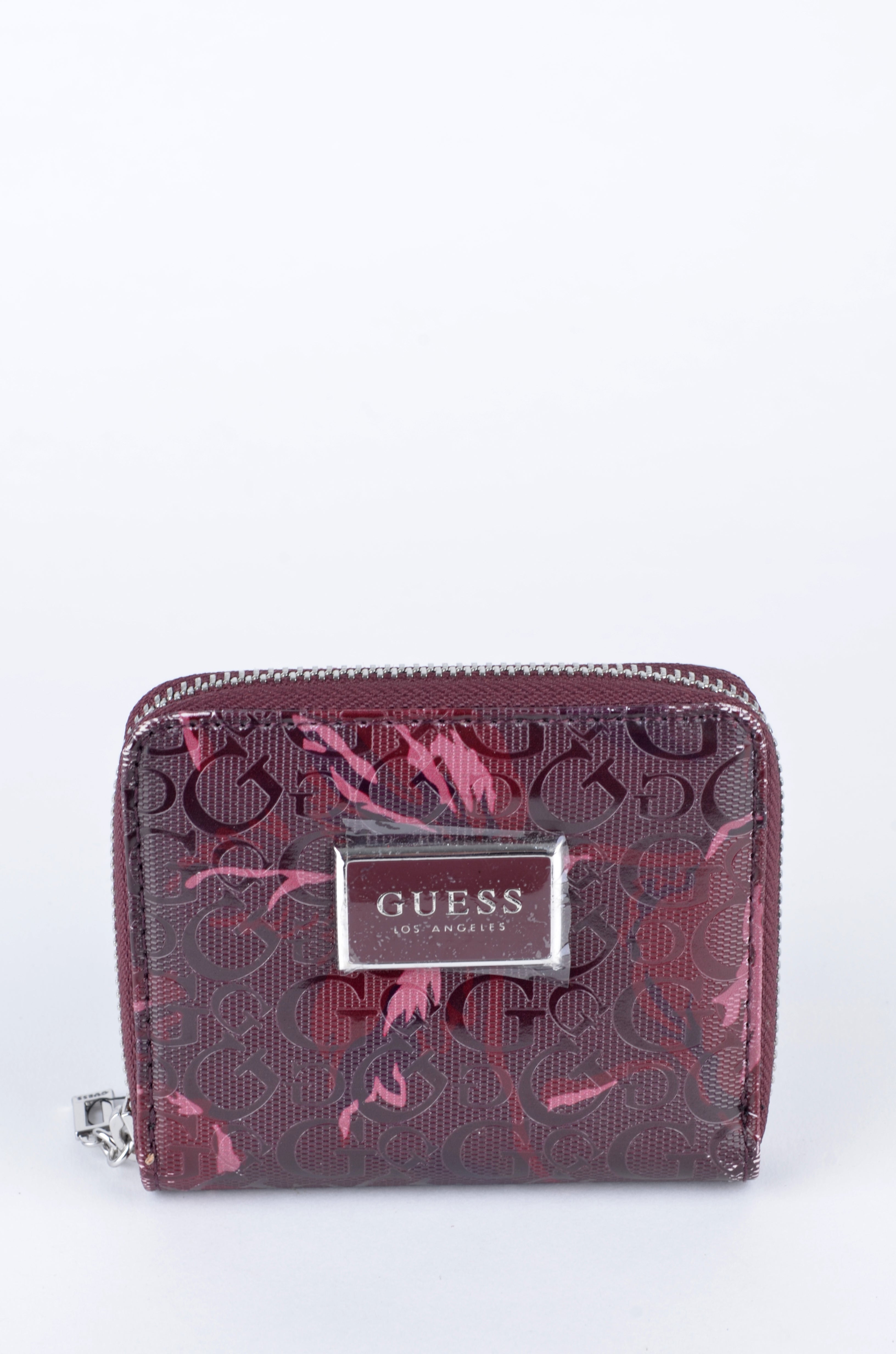Cartera Guess Compacta Vino con Estampado Floral