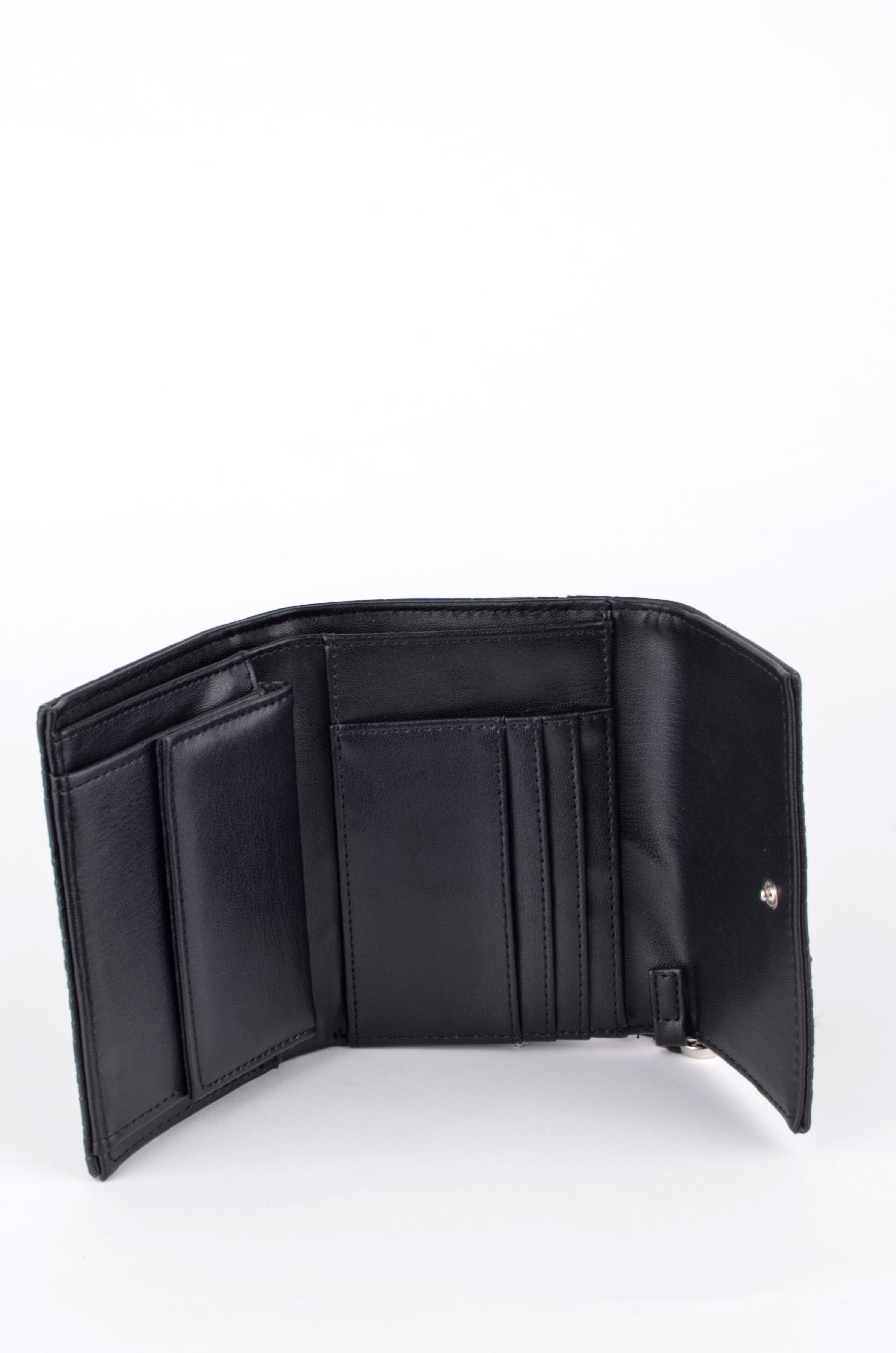 CARTERA CON MUÑEQUERA