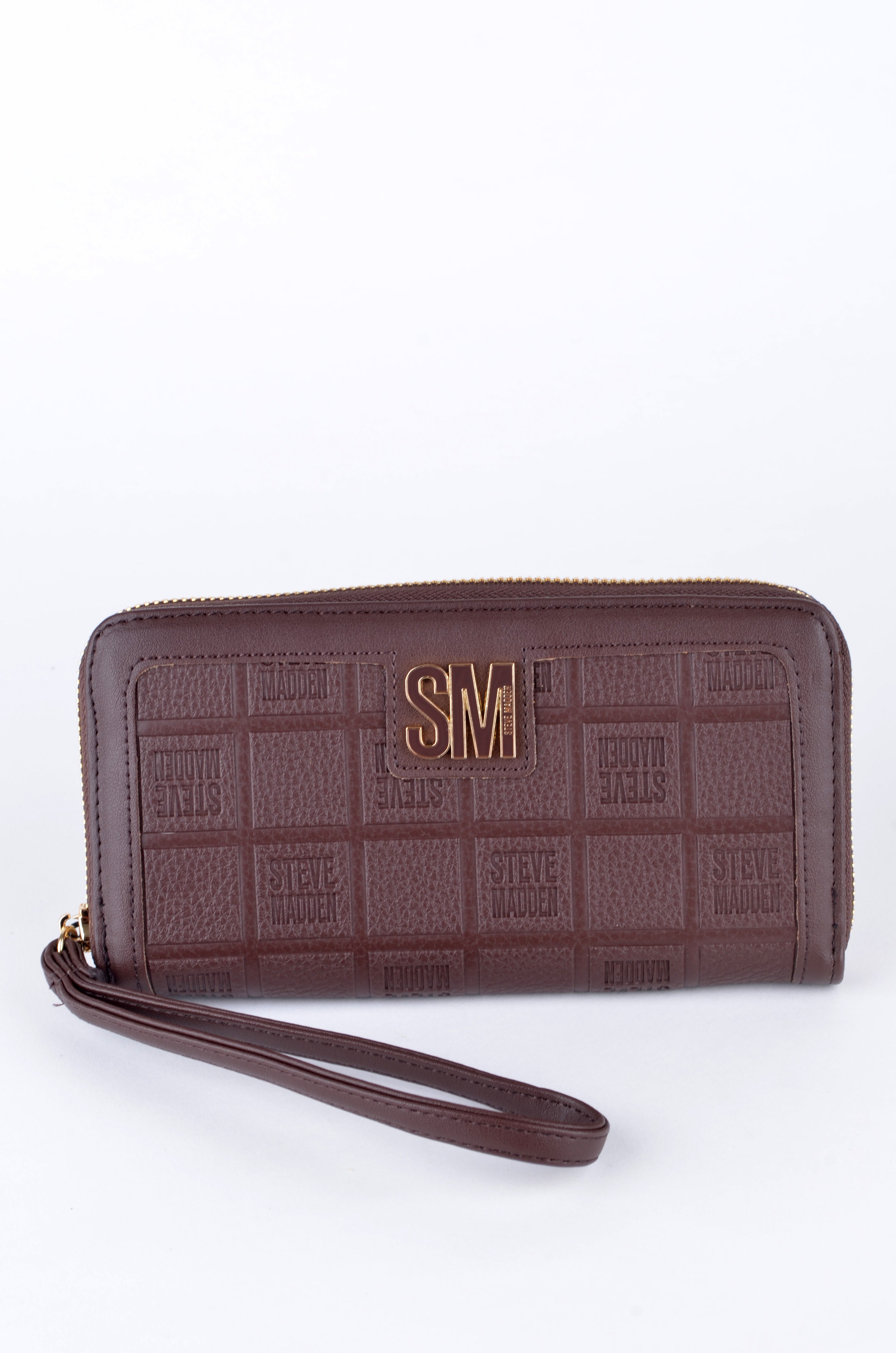 Cartera Steve Madden Larga Café con Textura Geométrica