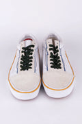 Tenis Vans Blancos con Detalles Naranja