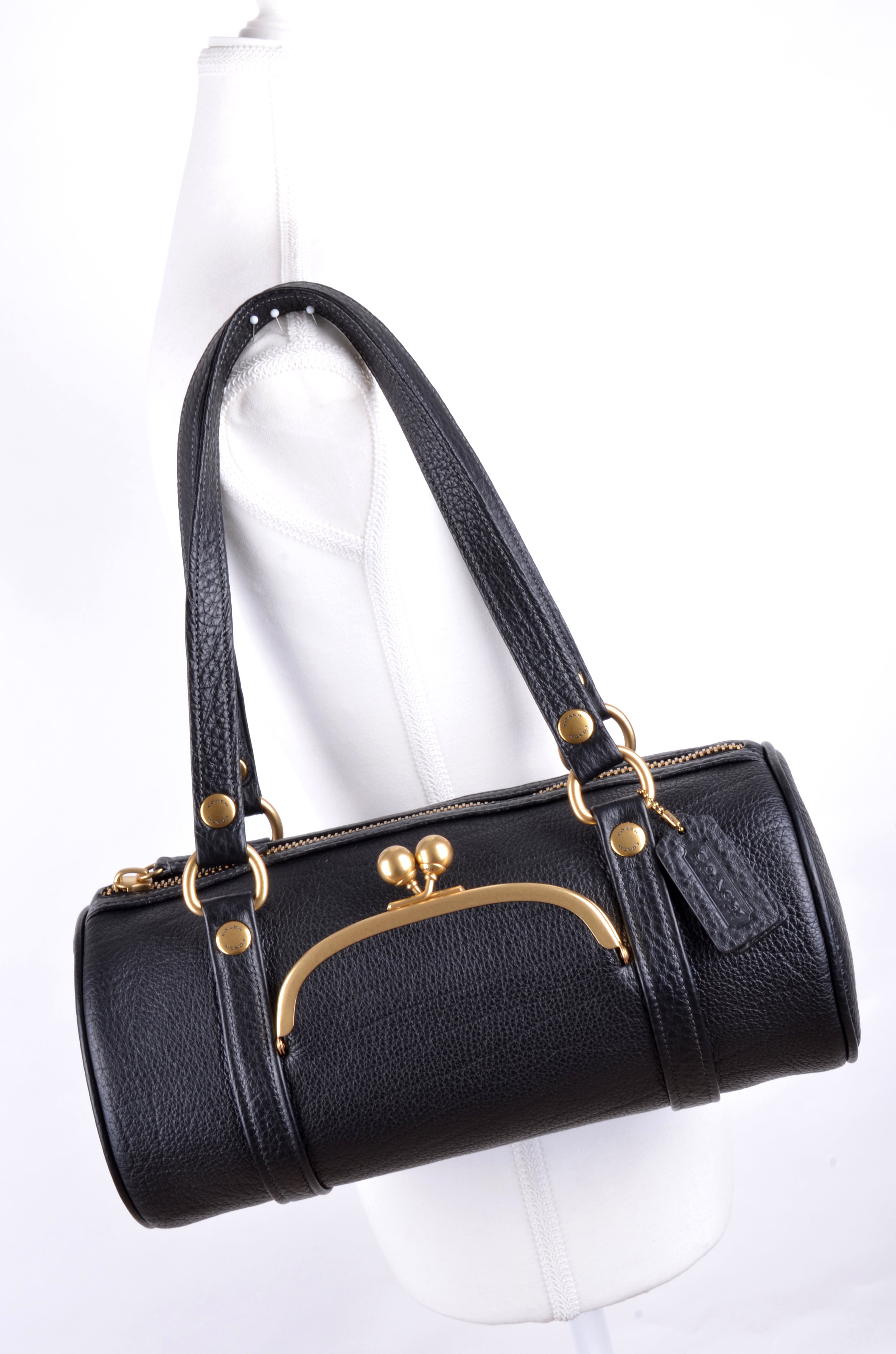 Bolsa Coach Crossbody Barrel con Bolsillo Kisslock