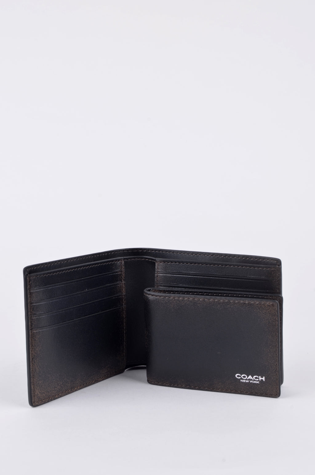 Cartera Coach Negra de Piel con Acabado Desgastado