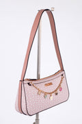 Bolsa de Hombro Guess Monograma Latte con Cadena de Charms
