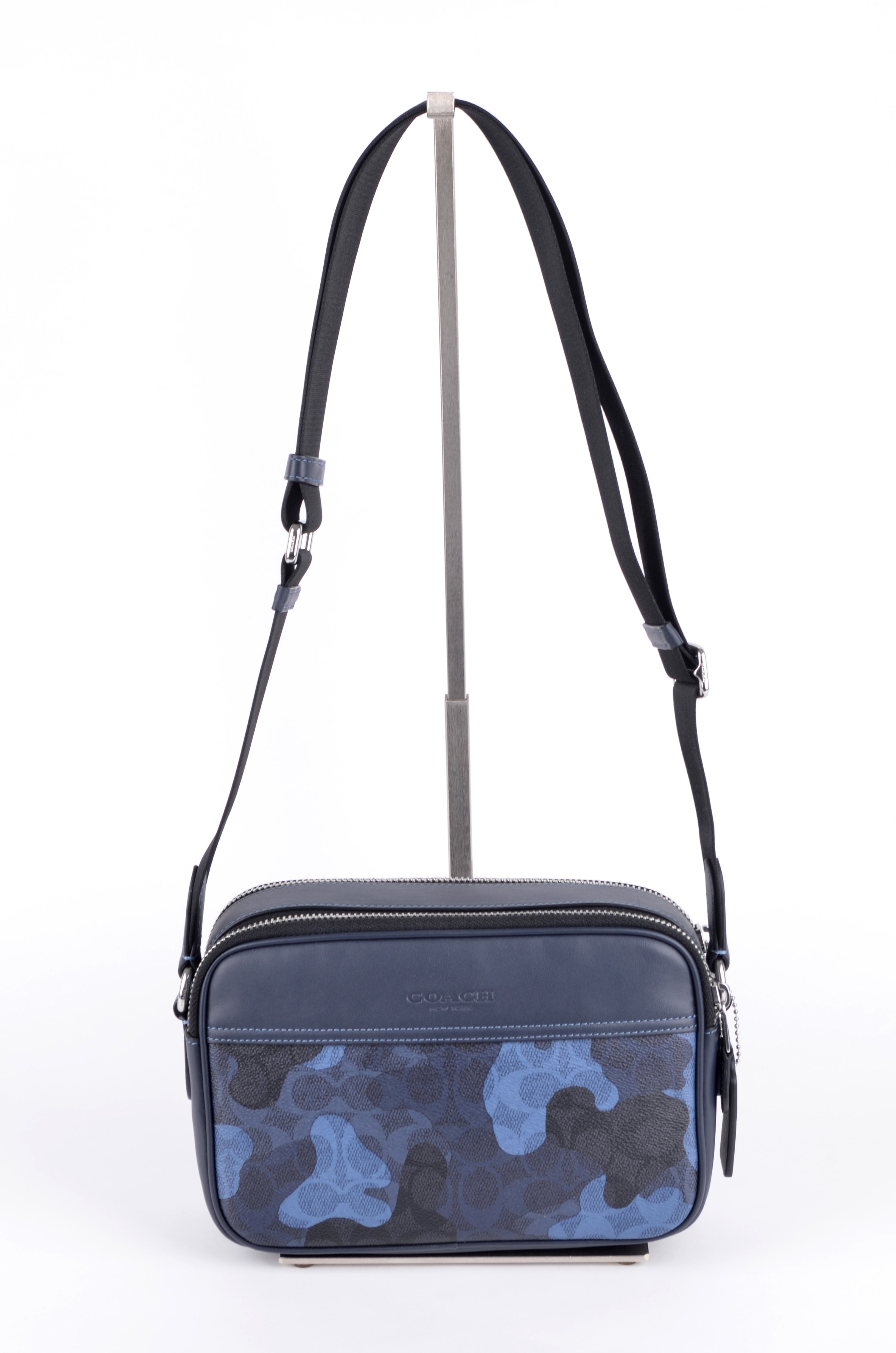 GRAHAM CROSSBODY CAMO