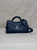 DEA SATCHTEL - IMG_1471.JPG