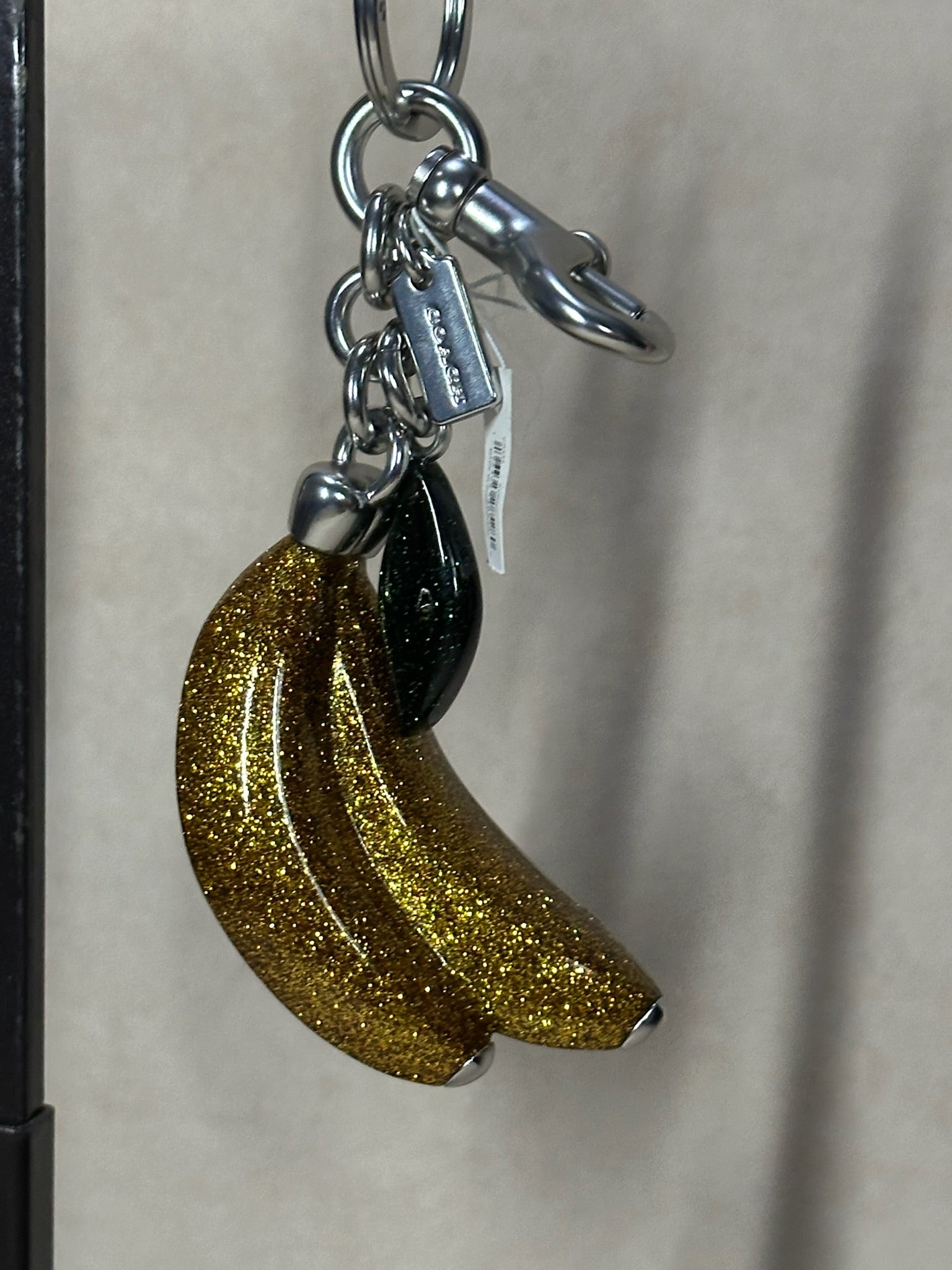 CHARM BANANA - Tango Store