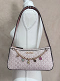 Bolsa de Hombro Guess Monograma Latte con Cadena de Charms